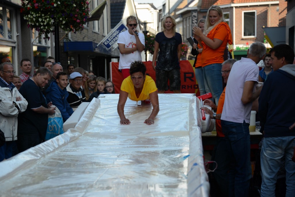 ../Images/Donderdag kermis 151.jpg